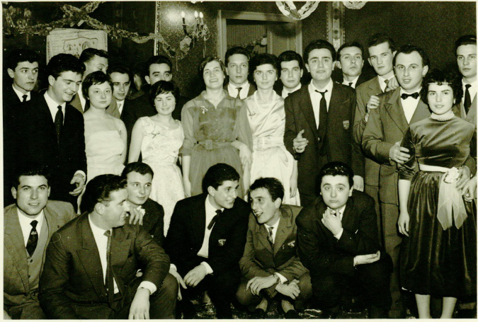 Gruppo%20in%20festa
